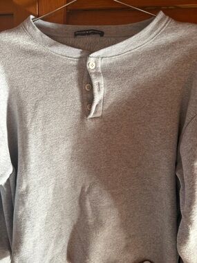 Brandy Melville Gray Henley Sweatshirt | One Size | Like New